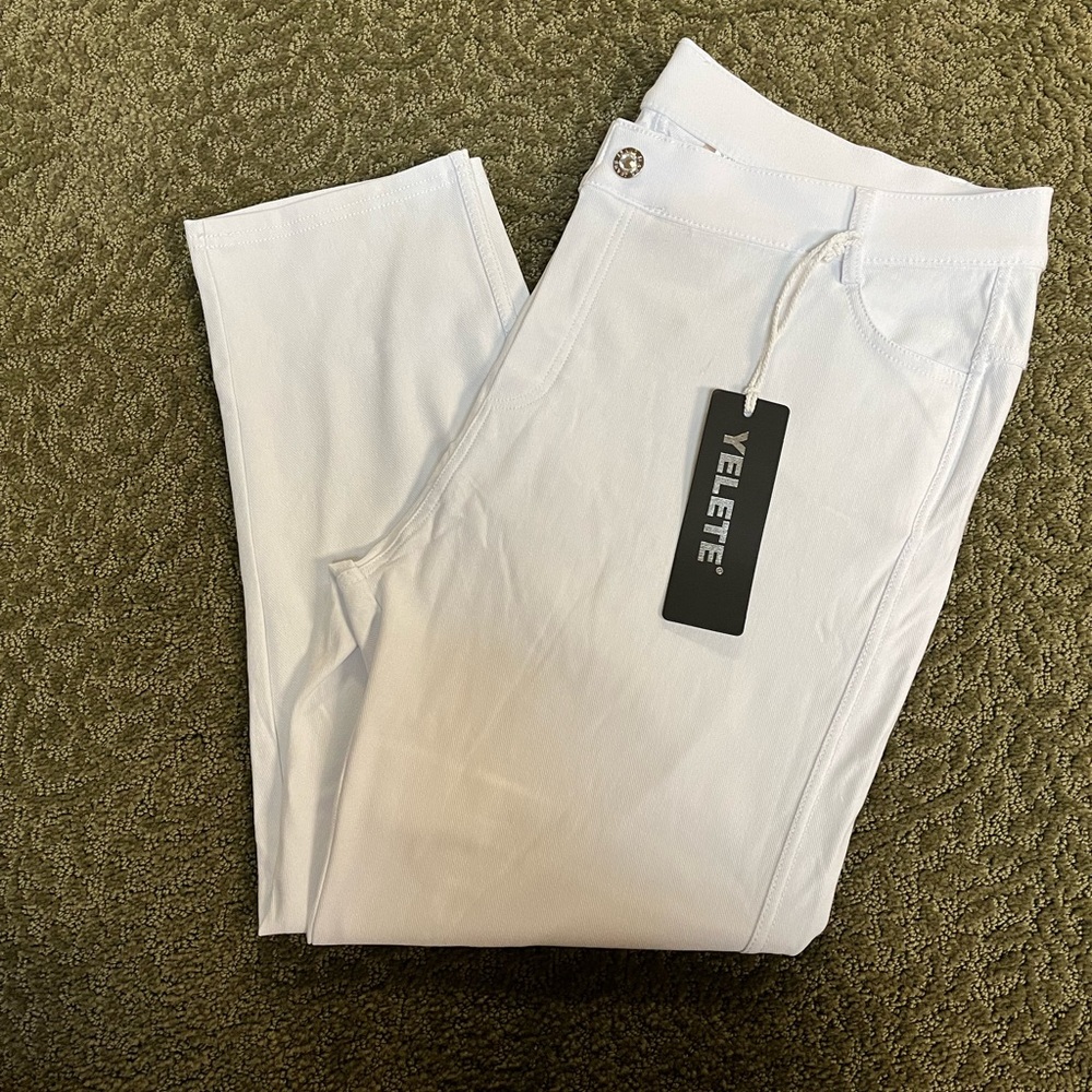 NWT Yelete capris